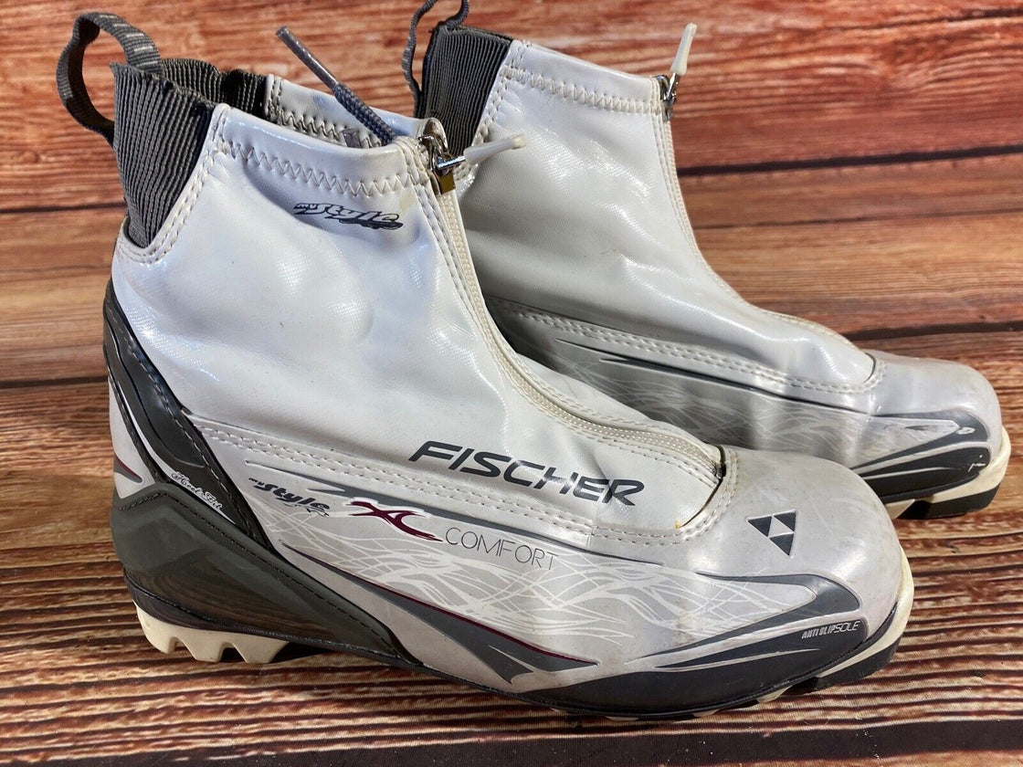 Fischer XC Comfort Nordic Cross Country Ski Boots Size EU39 US7 NNN 1432