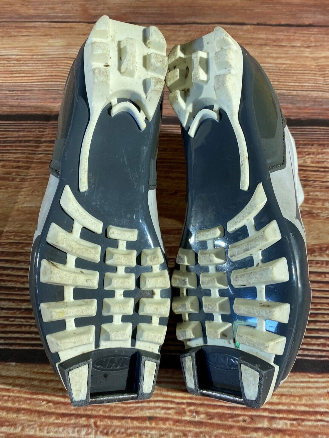 Fischer XC Comfort Nordic Cross Country Ski Boots Size EU39 US7 NNN 1432