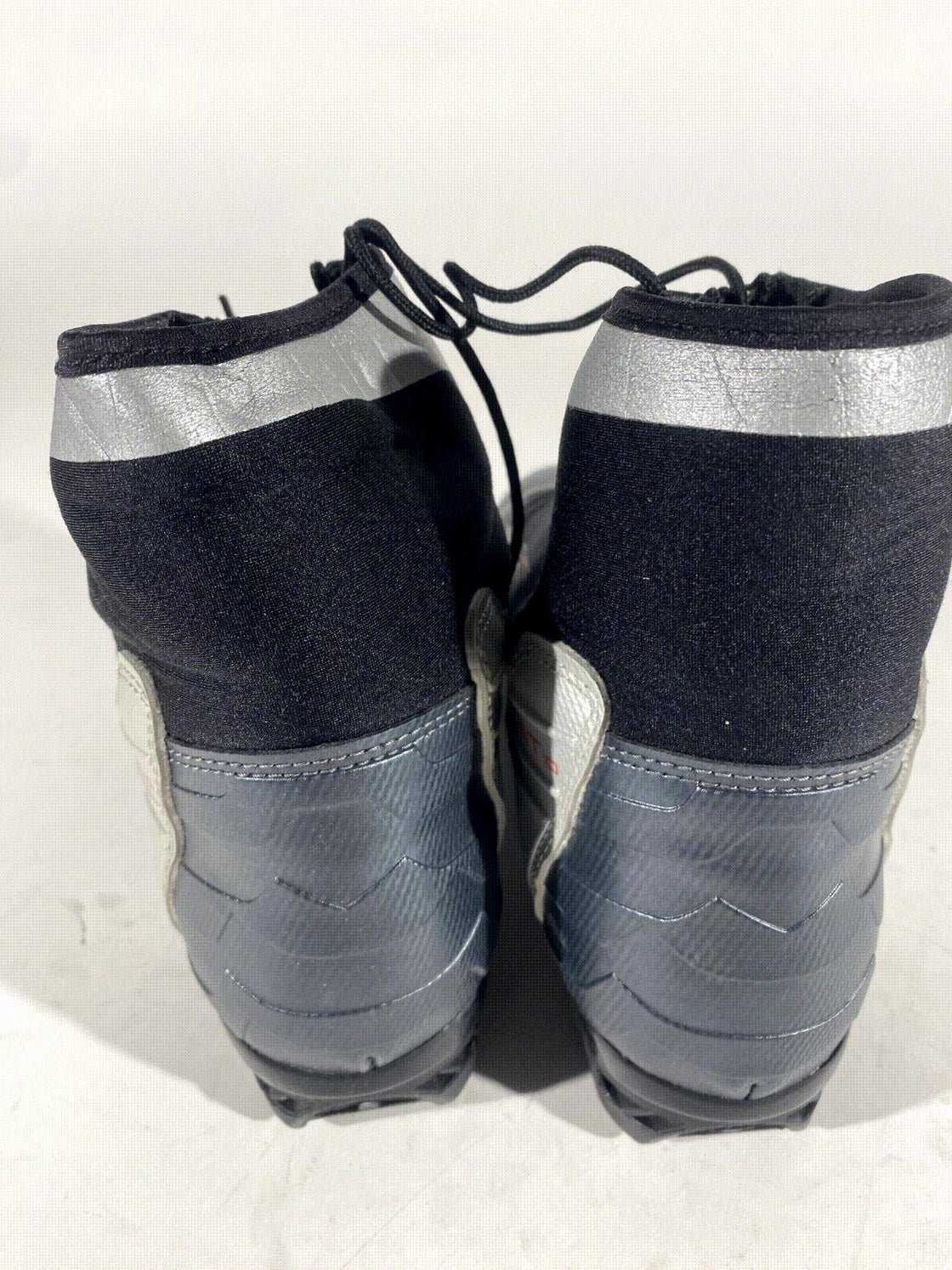 Alpina ST10 Nordic Cross Country Ski Boots Size EU40 US7.5 for NNN 2919