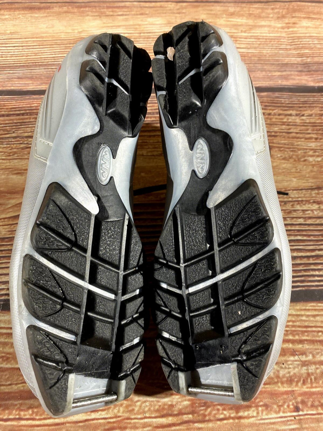 Alpina ST25 Nordic Cross Country Ski Boots Size EU40 US7.5 for NNN 3051