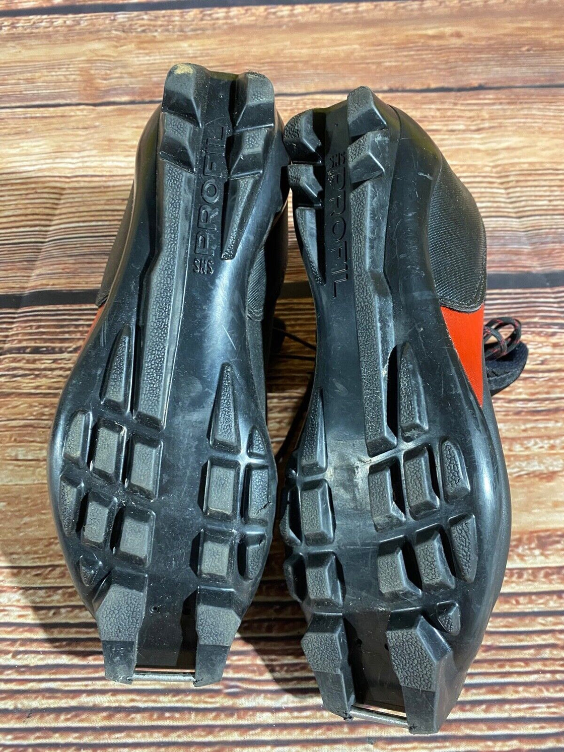 Salomon Escape 5 Cross Country Ski Boots Size EU40 2/3 US7.5 SNS Profil 2074