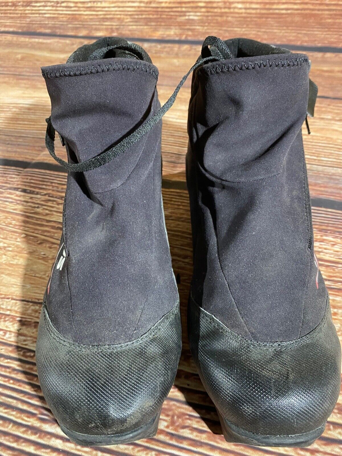 Madshus CT100 Cross Country Ski Boots Size EU43 US9.5 for NNN 1970