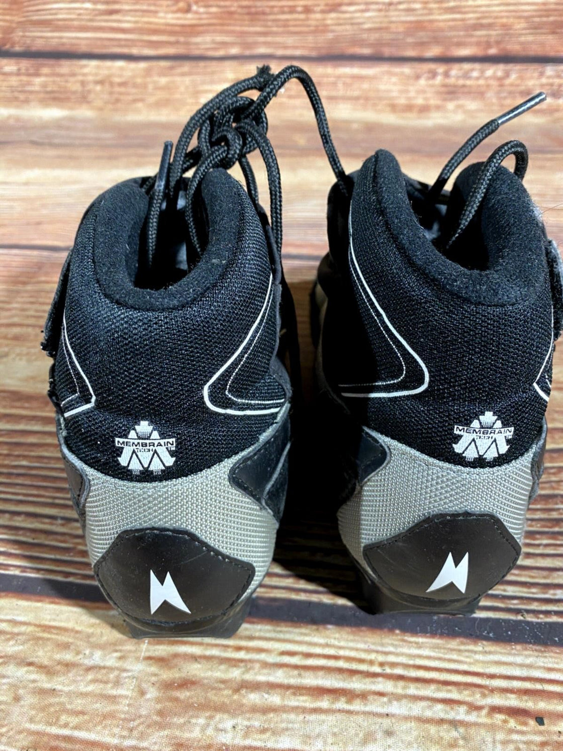 Madshus CT100 Nordic Cross Country Ski Boots Size EU39 US7 for NNN 2551