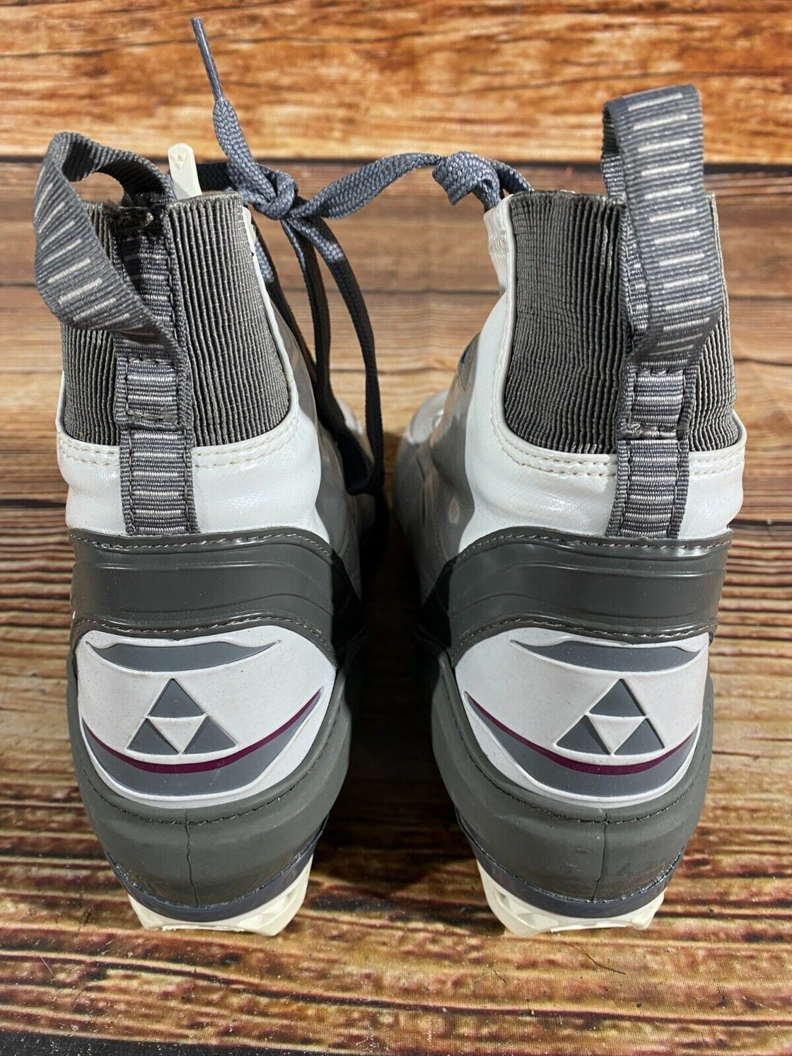 Fischer XC Comfort Nordic Cross Country Ski Boots Size EU39 US7 NNN 1301