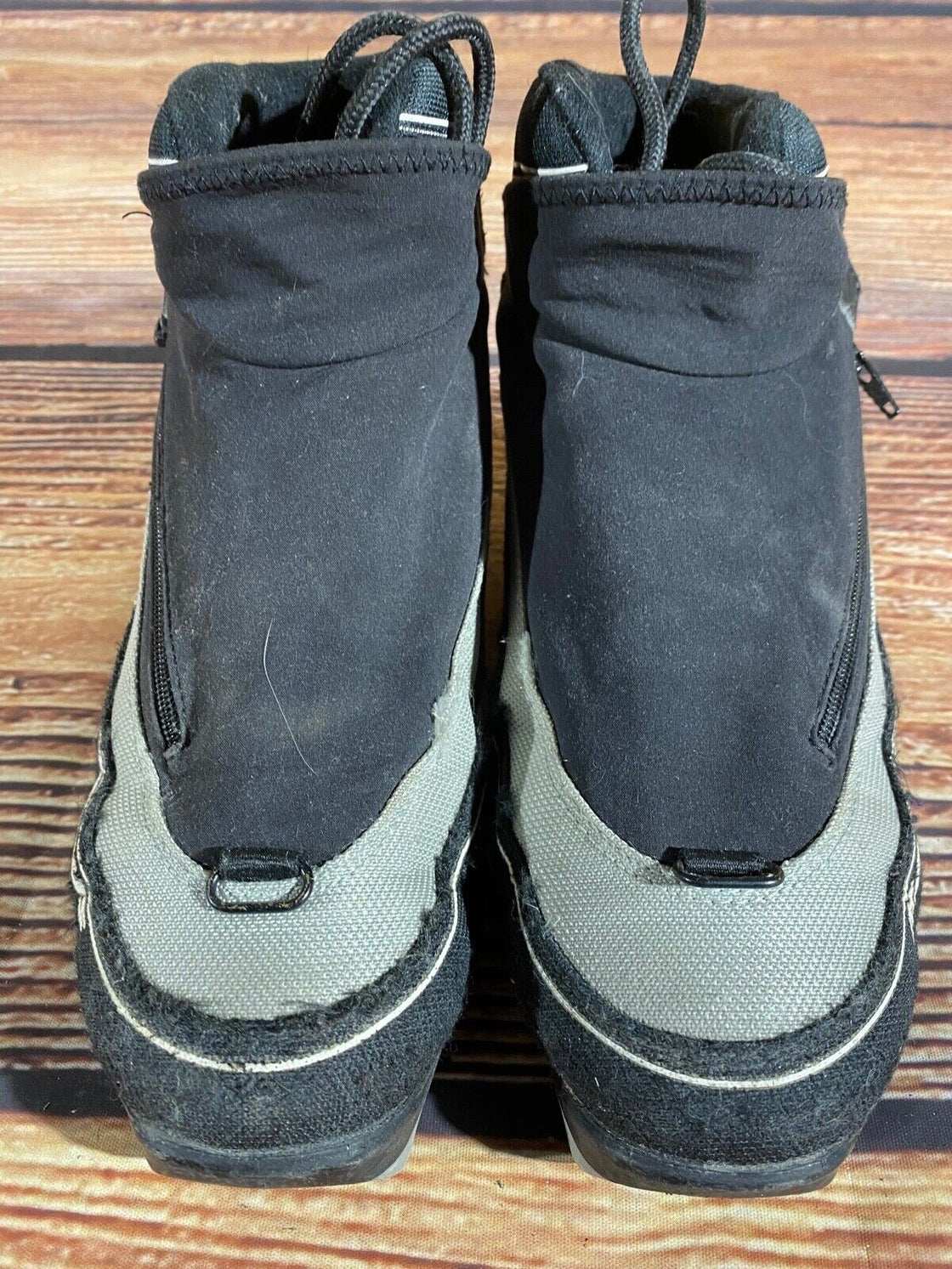 Madshus CT100 Nordic Classic Cross Country Ski Boots Size EU38 US6 for NNN 1974