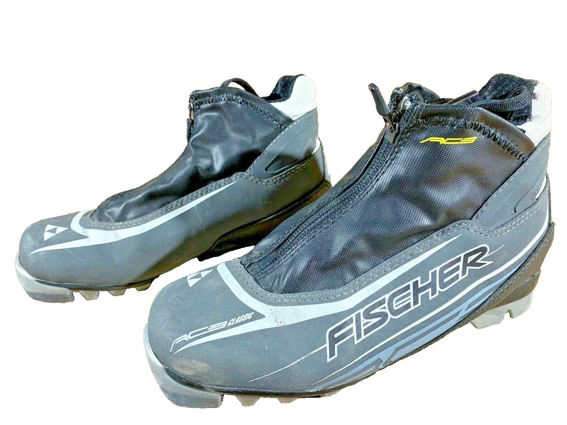 Fischer RC3 Classic Nordic Cross Country Ski Boots Size EU37 US5 NNN F-262