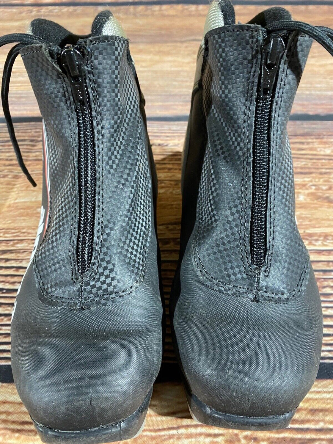 Alpina Touring Nordic Cross Country Ski Boots Size EU38 US6 for NNN 3192