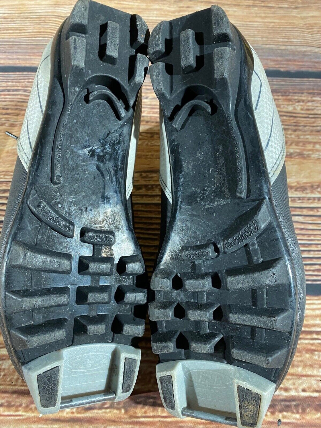 Alpina Touring Nordic Cross Country Ski Boots Size EU38 US6 for NNN 3192