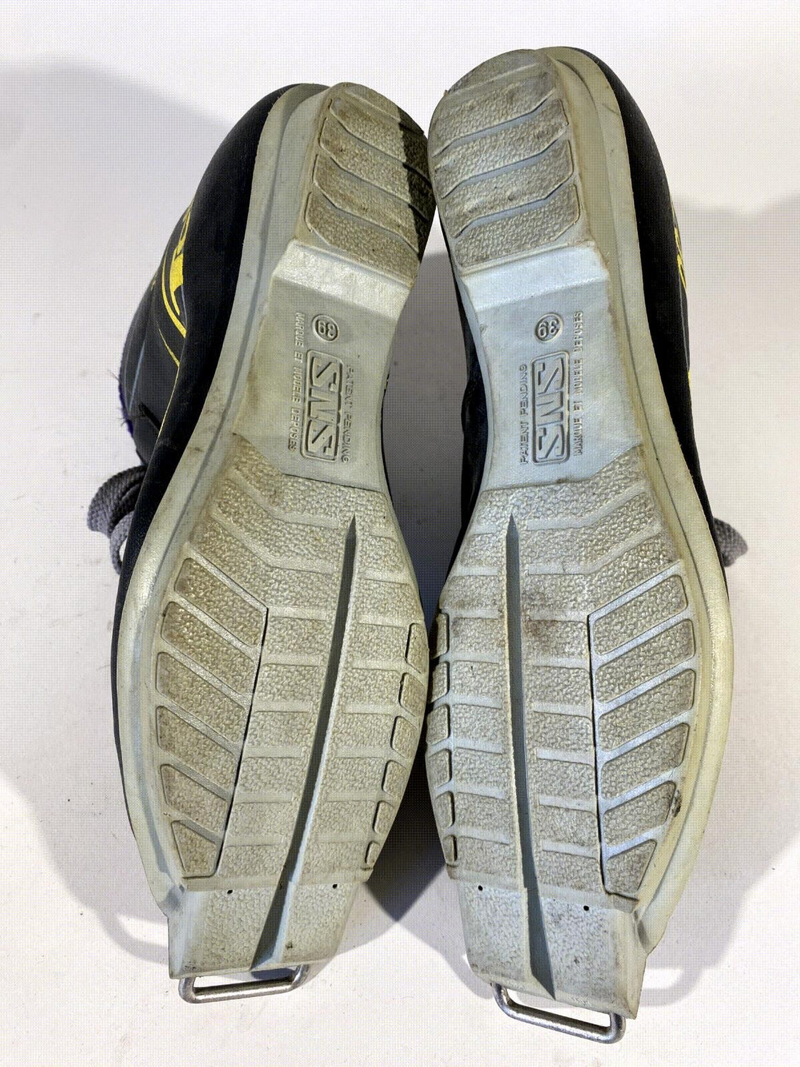 Tecno TC60  Nordic Cross Country Ski Boots Size EU39 US7 SNS Old Bindings 1200