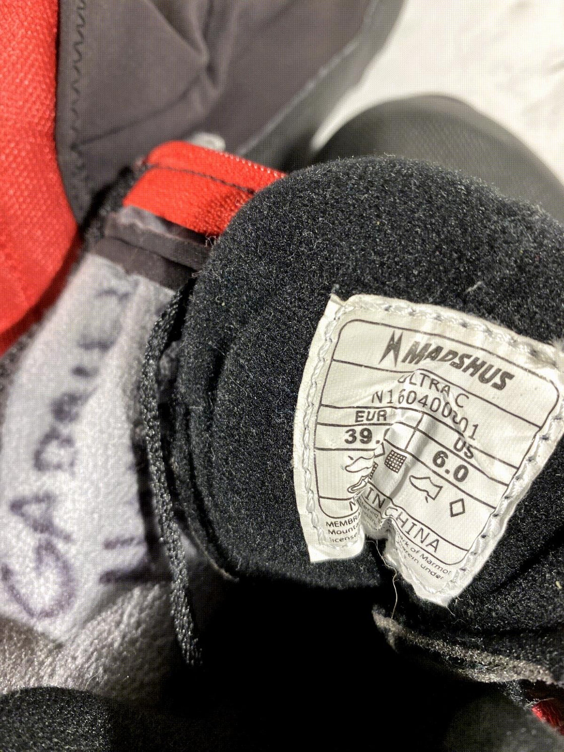 Madshus Ultra C Nordic Cross Country Ski Boots EU39 US6 NNN 2670