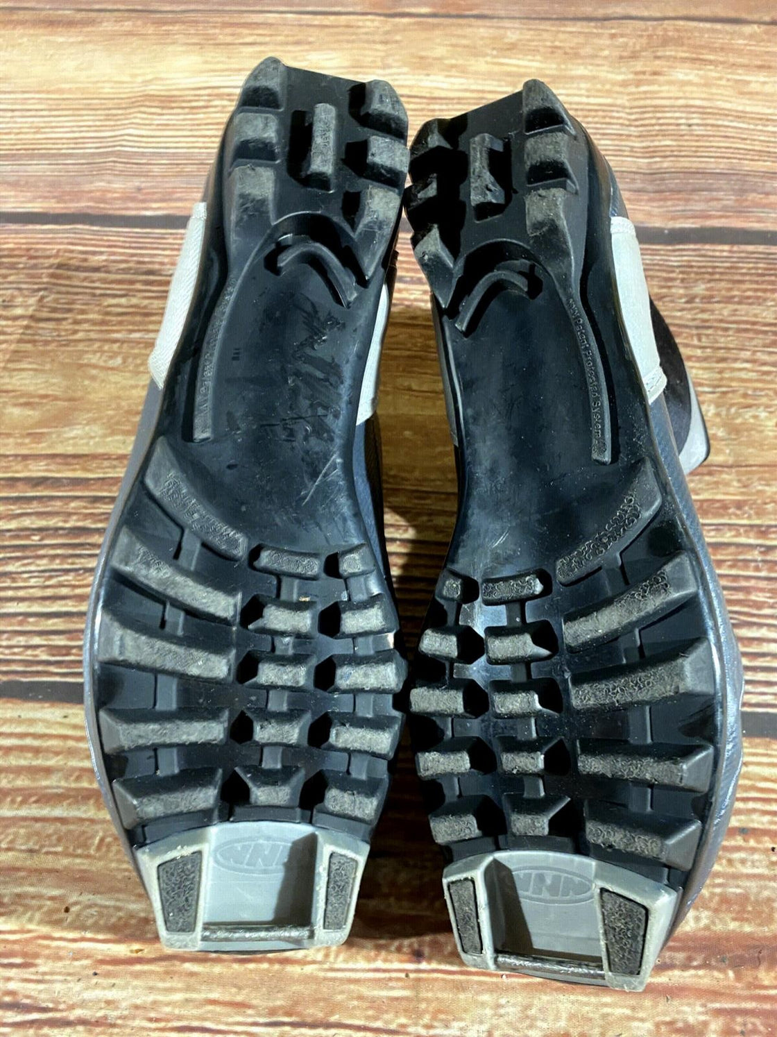 Alpina ST10 Nordic Cross Country Ski Boots Size EU41 US8 for NNN 3047