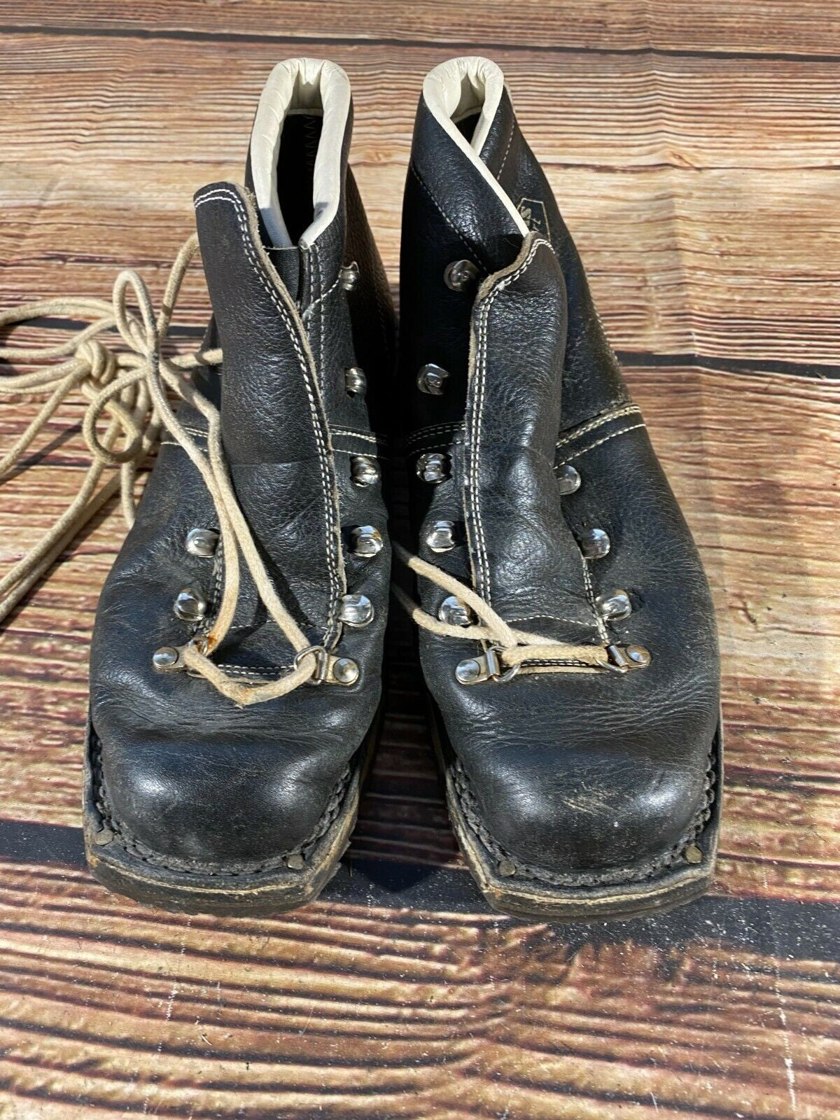 BJURSAS Cross Country Ski Boots Backcountry 75mm NN EU 40 US 7 Vintage KL21