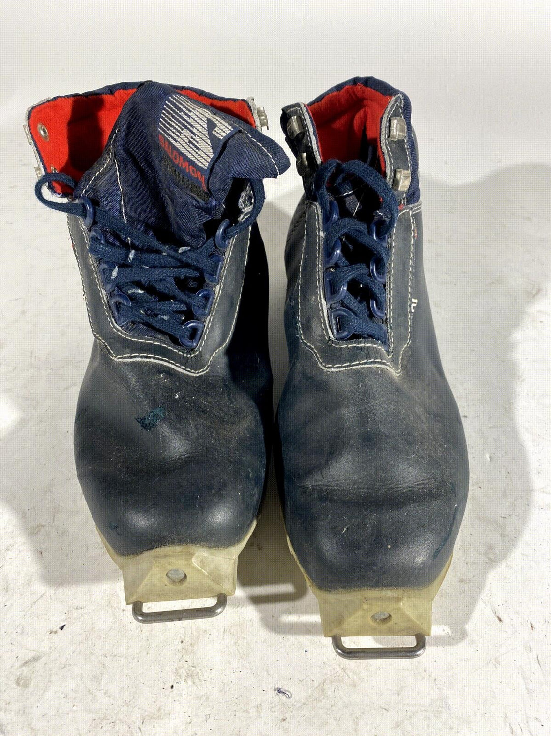 Salomon Nordic Cross Country Ski Boots Size EU41 US8 for SNS Old Bindings 1244