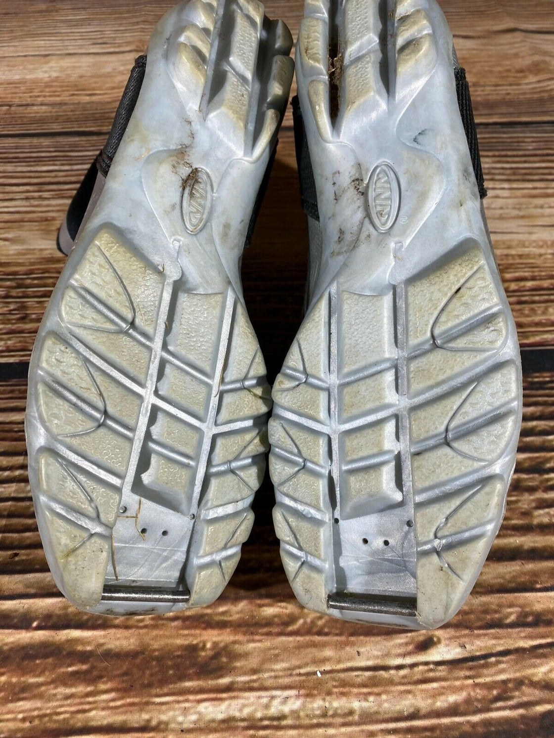 Alpina ST10 JR Nordic Cross Country Ski Boots Size EU38 US6 NNN 2902