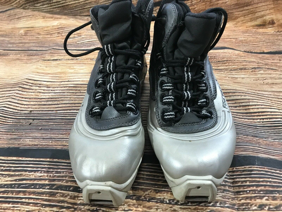 Fischer SL Sport Cross Country Ski Boots Classic SNS Profil EU 42 US 9 1164