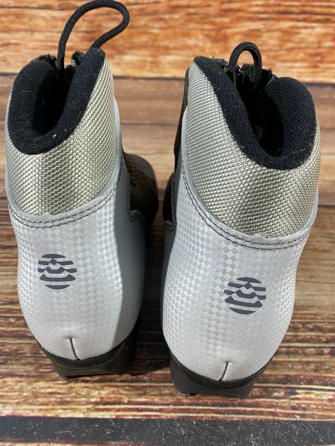 Alpina Touring Nordic Cross Country Ski Boots Size EU36 US4.5 for NNN 1054