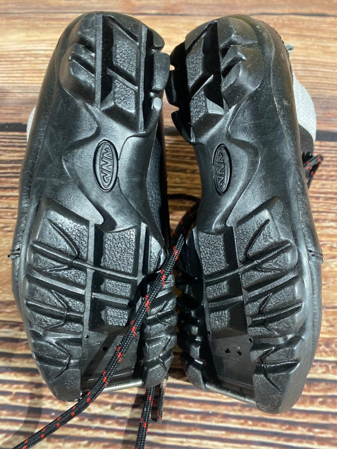 Fischer Kids Nordic Cross Country Ski Boots Size EU29 US11 SNS Profil F-510