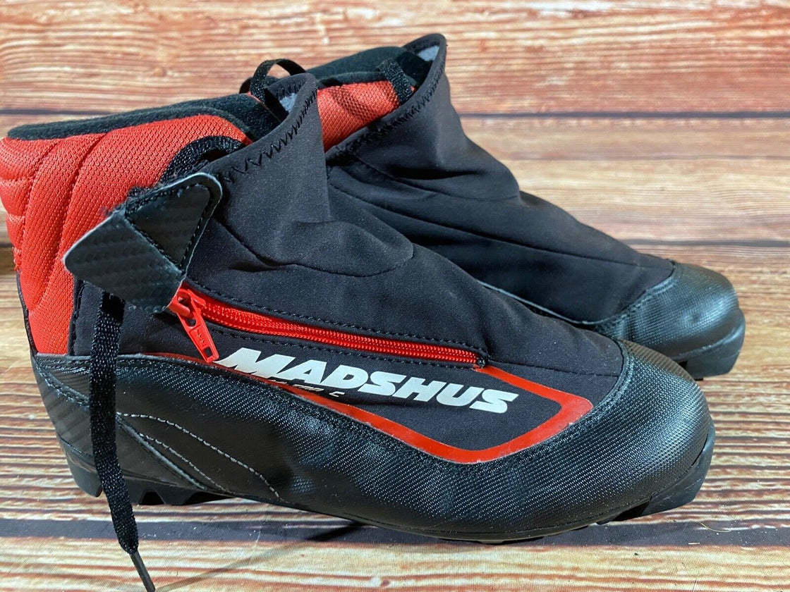 Madshus Ultra C Nordic Cross Country Ski Boots EU39 US6 NNN 2649
