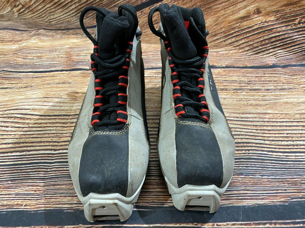 Fischer XC Sport Cross Country Ski Boots Classic SNS Profil EU 38 US 6 1083
