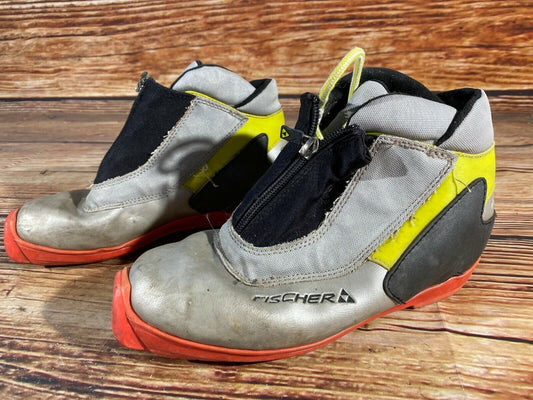 Fischer Cross Country Ski Boots Classic SNS Profil EU 37 US 5 Kids 240mm F-342