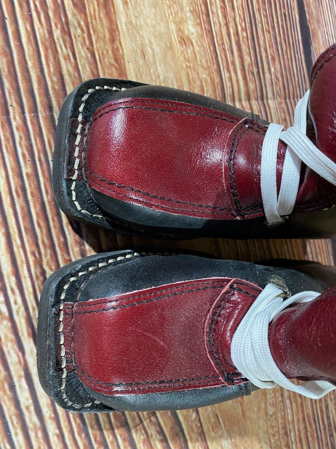 Kids Vintage Cross Country Ski Boot for Kandahar Old Cable Binding EU30 KL60