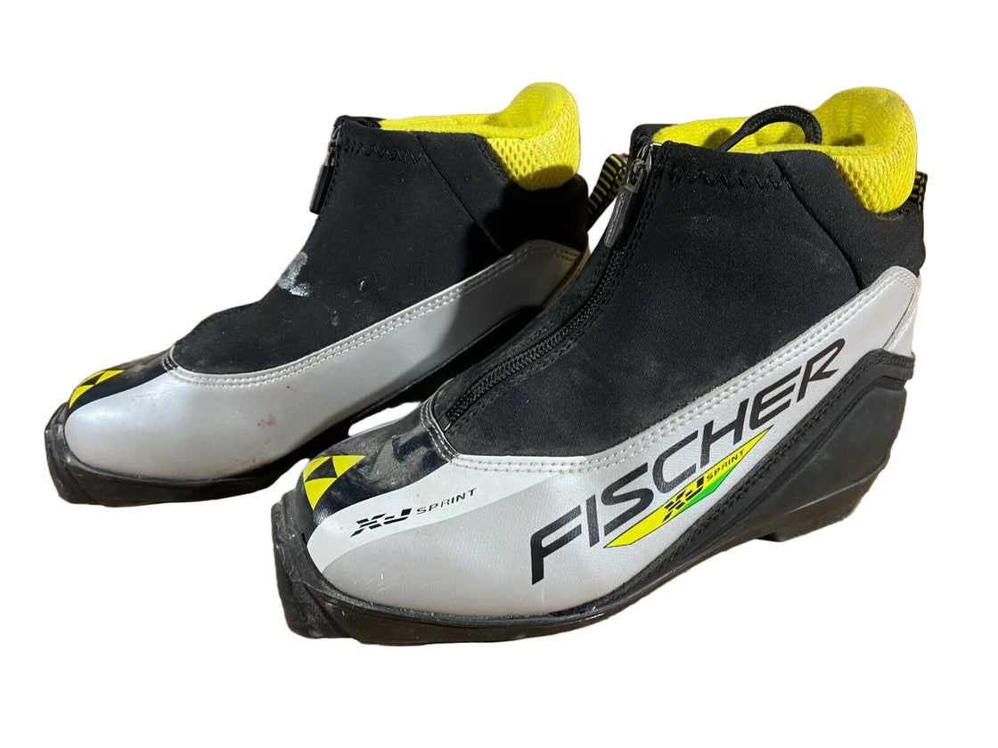 Fischer XJ Sprint Kids Cross Country Ski Boots Size EU35 US3.5 SNS Profil F-161