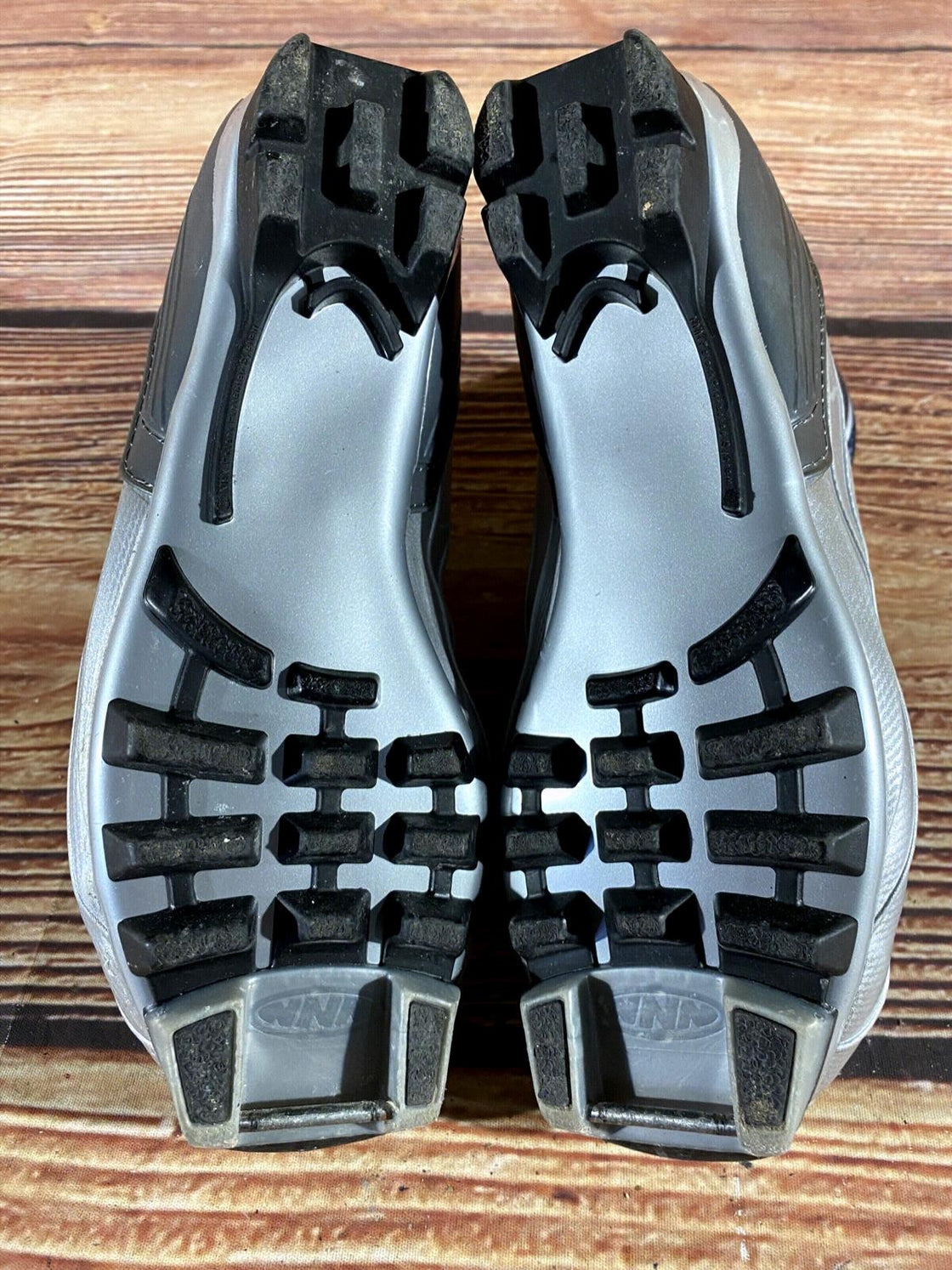 Alpina ST28G Nordic Cross Country Ski Boots Size EU38 US6 for NNN 750