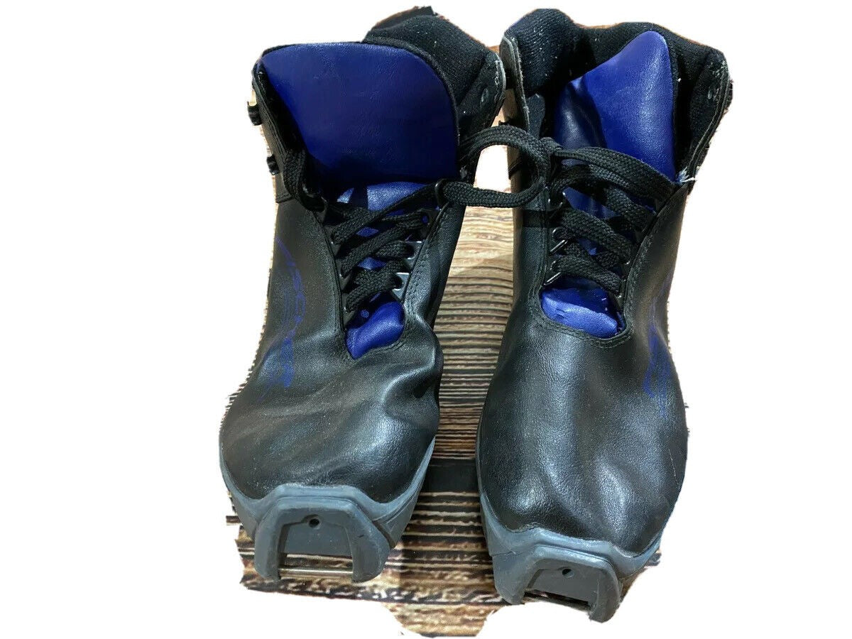 Fischer Cross Country Ski Boots Classic SNS Profil EU 42 US 9 268mm 1571