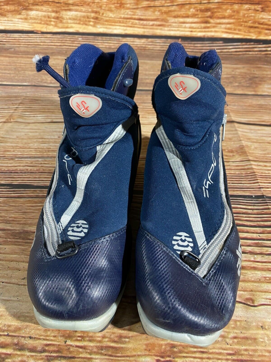 Alpina ST11 Nordic Cross Country Ski Boots Size EU38 US6 for NNN bindings 566
