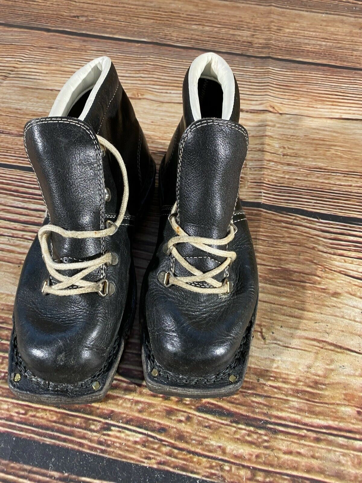 Dalex Cross Country Ski Boots Backcountry 75mm NN EU 34 US 3 Kids Vintage KL174
