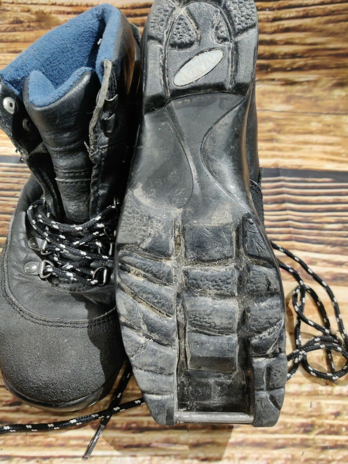 MADSHUS Touring Cross Country Nordic Ski Boots Size EU38 US6 NNN BC 1919