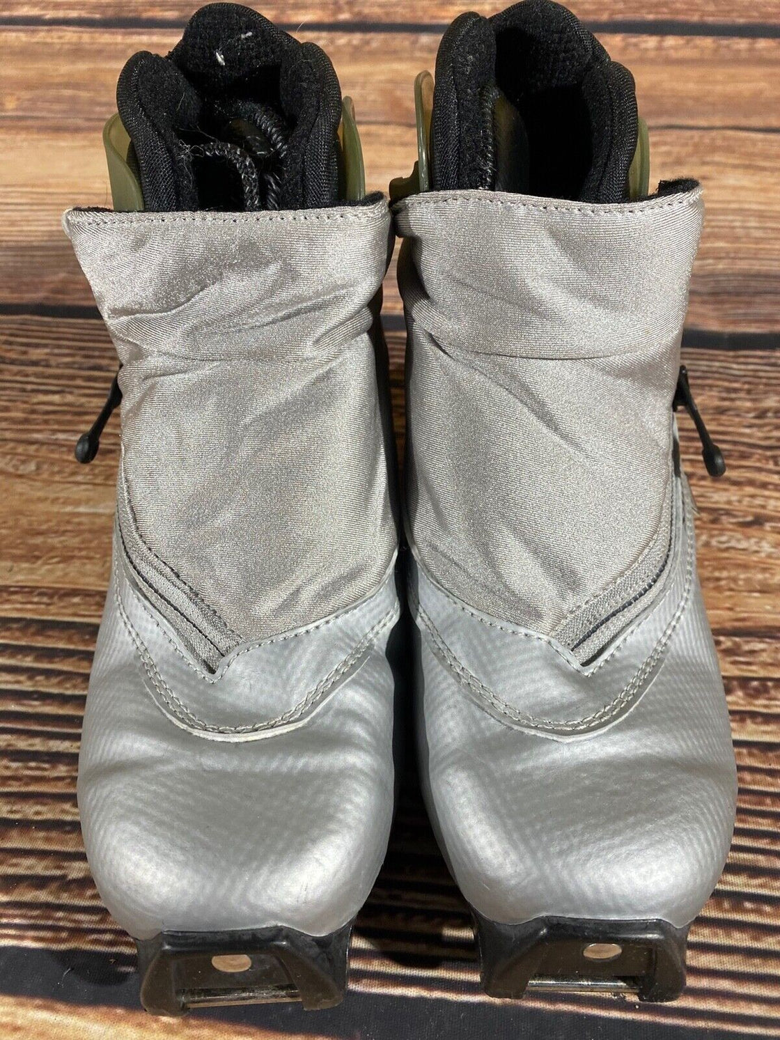 Salomon Active 8SK Cross Country Ski Boots Size EU37 1/3 US5 for SNS Profil 2224