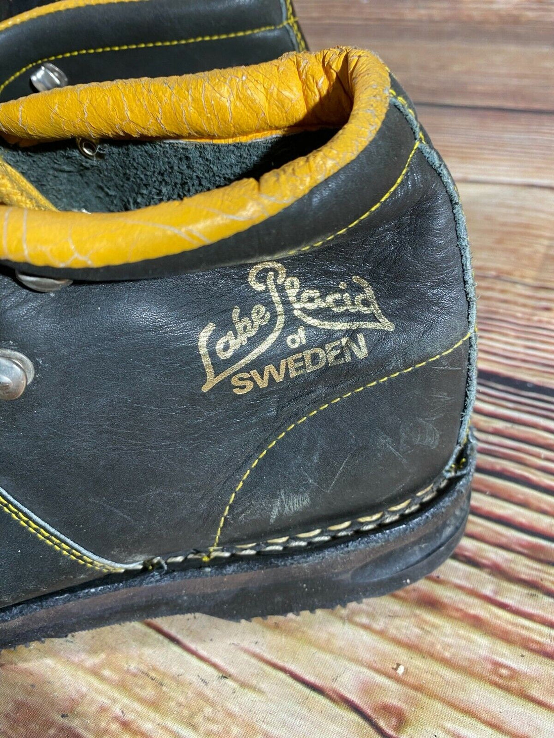 LAKE PLACID Cross Country Ski Boots Kandahar Cable Bindings EU39 US6.5 KL30