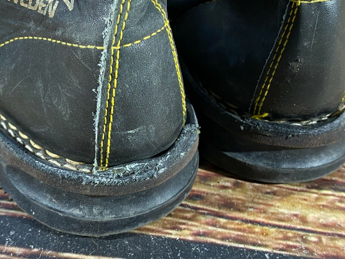 LAKE PLACID Cross Country Ski Boots Kandahar Cable Bindings EU39 US6.5 KL30