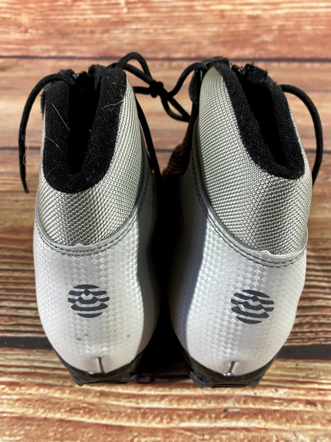 Alpina Touring Nordic Cross Country Ski Boots Size EU37 US5.5 for NNN 586