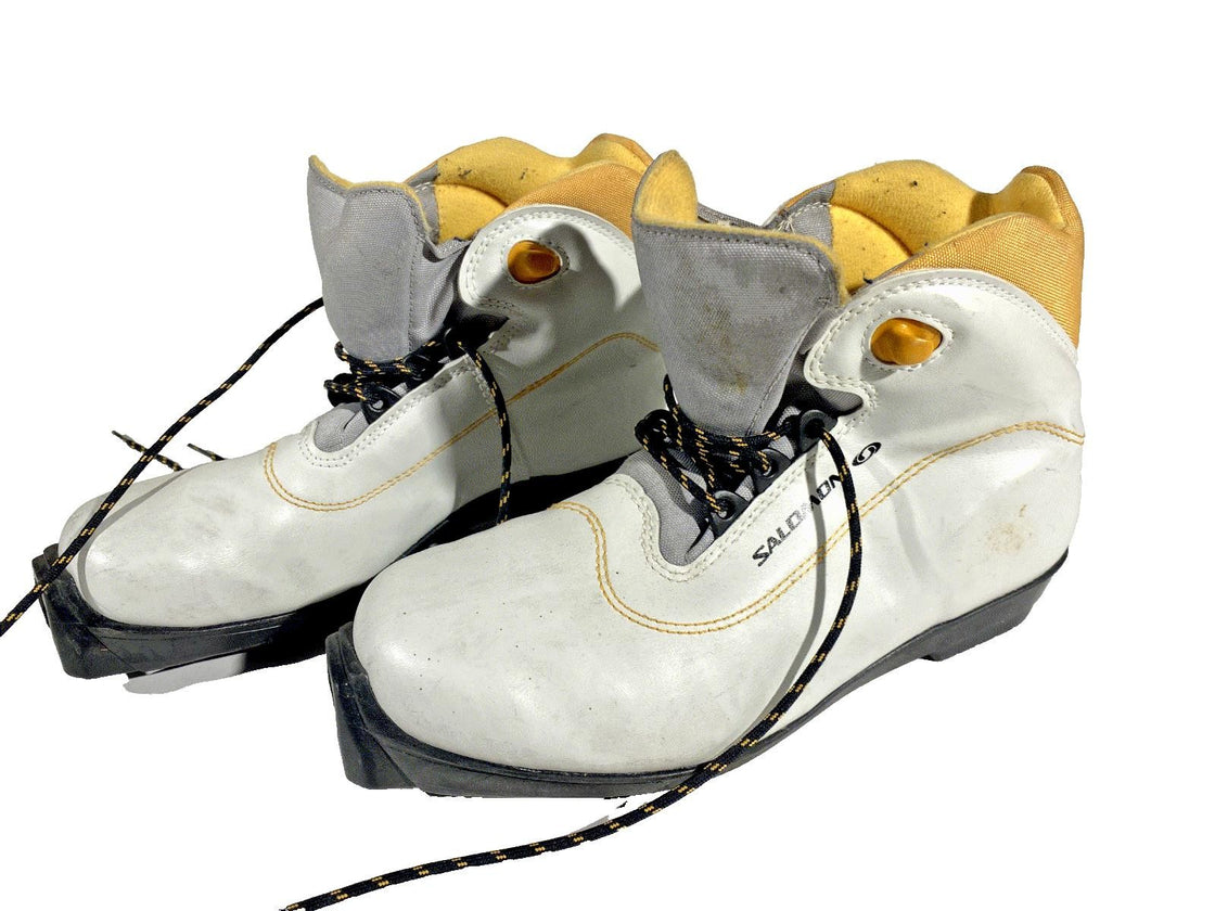 Salomon Nordic Cross Country Ski Boots Size EU39 US7 SNS Profil 2311