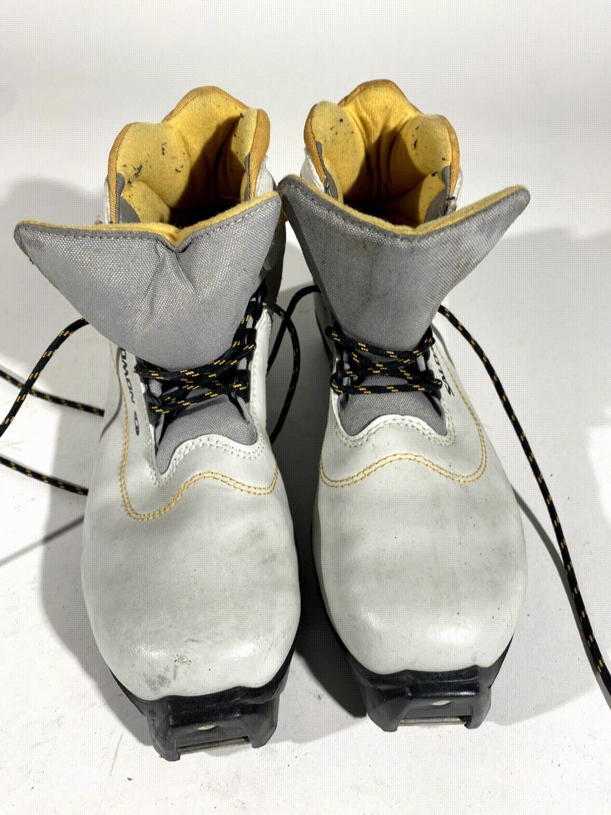 Salomon Cross Country Ski Boots Classic SNS Profil EU 39 US 7 245mm 2311