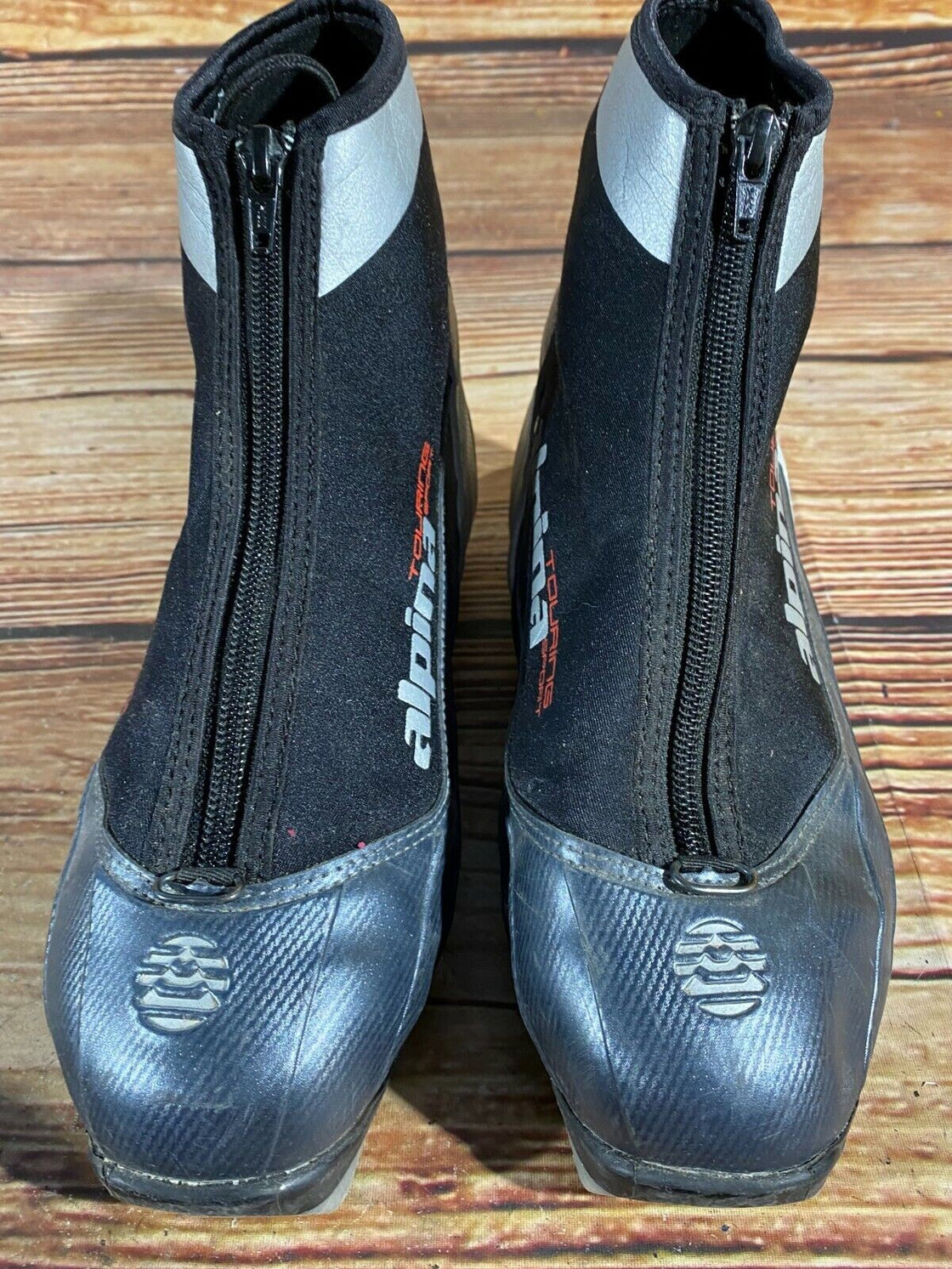 Alpina ST10 Nordic Cross Country Ski Boots Size EU39 US7 for NNN 2883