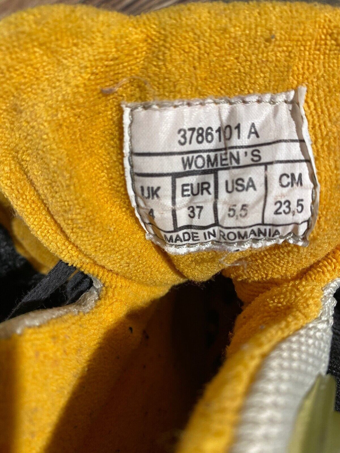 Salomon Vitane Nordic Cross Country Ski Boots Size EU37 US5.5 SNS Profil 2410