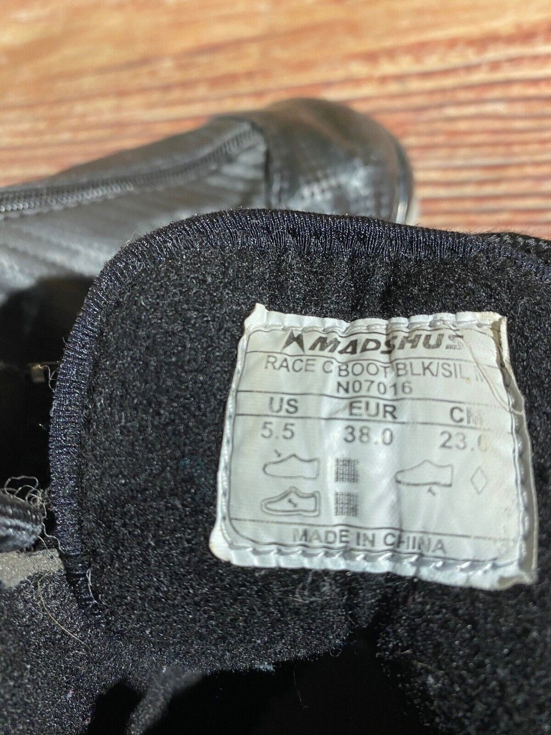 Madshus Race C Nordic Cross Country Ski Boots EU38 US5.5 NNN 2491