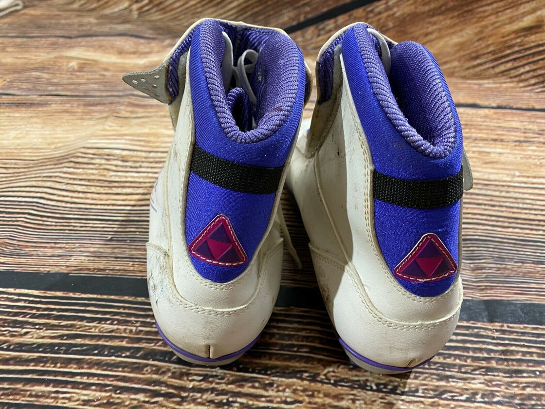 FISCHER XC Cross Country Ski Boots Size EU38 US6 SNS Profil 1093