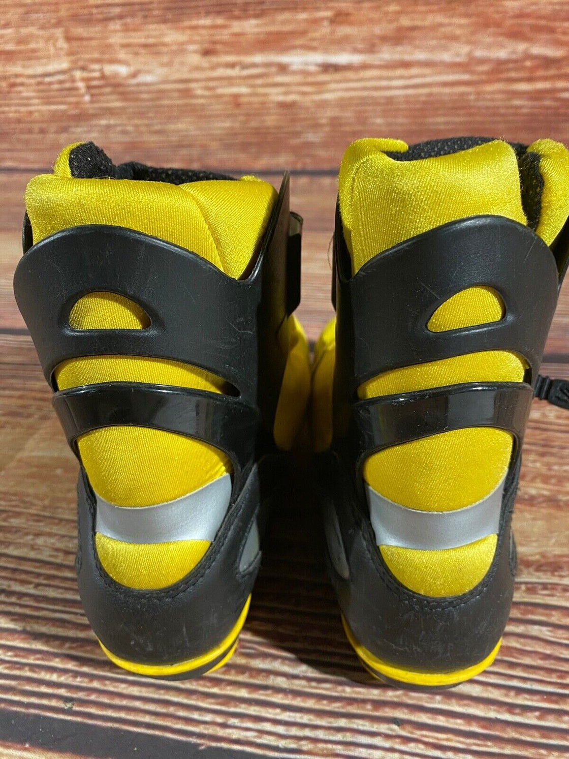 Salomon Equipe Team Nordic Cross Country Ski Boots Size EU38 US6 SNS Profil 2088