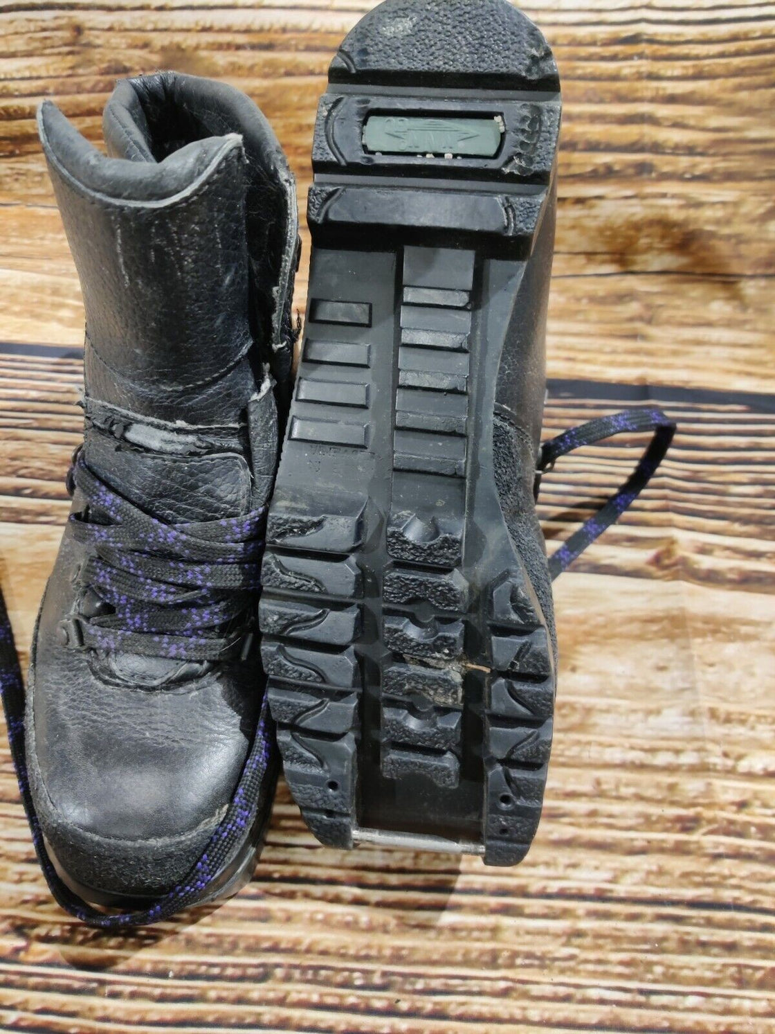 Alpina Touring Cross Country Nordic Backcountry Ski Boots EU38 US6 NNN-BC 1815
