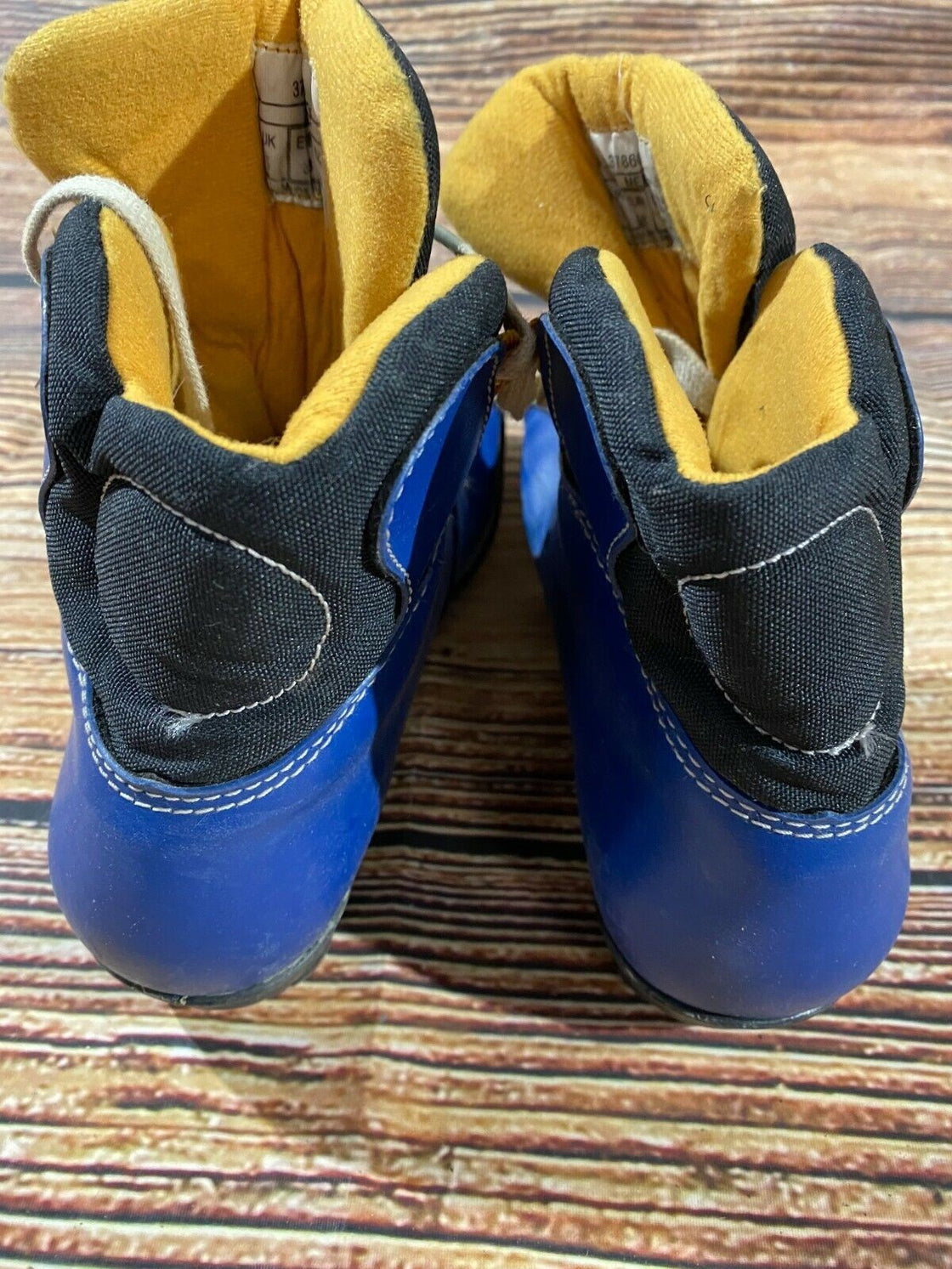 SALOMON Igloo Cross Country Ski Boots Size EU38 US5.5 SNS Profil 2174