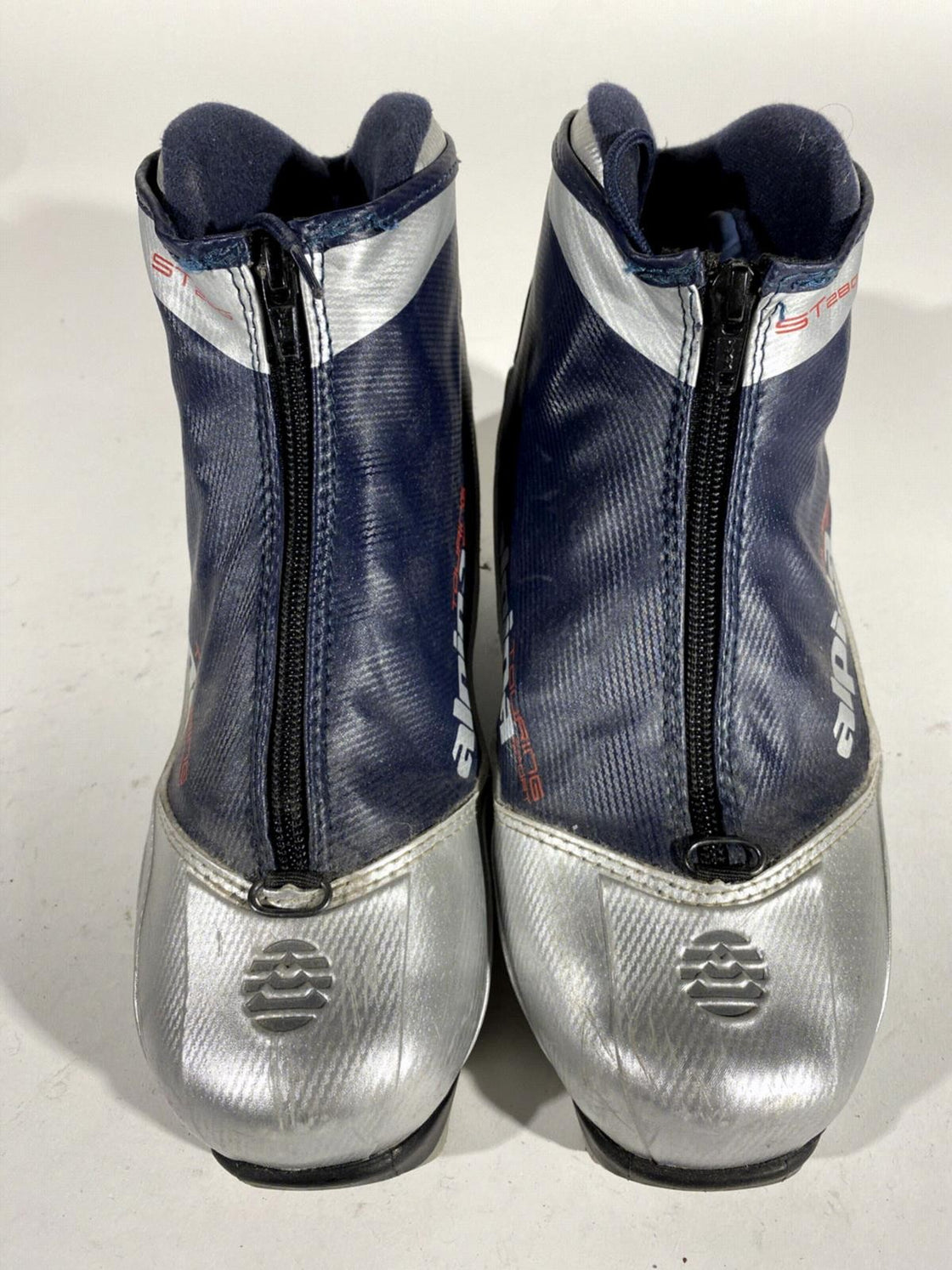 Alpina ST28G Nordic Cross Country Ski Boots Size EU39 US7 for NNN 2860