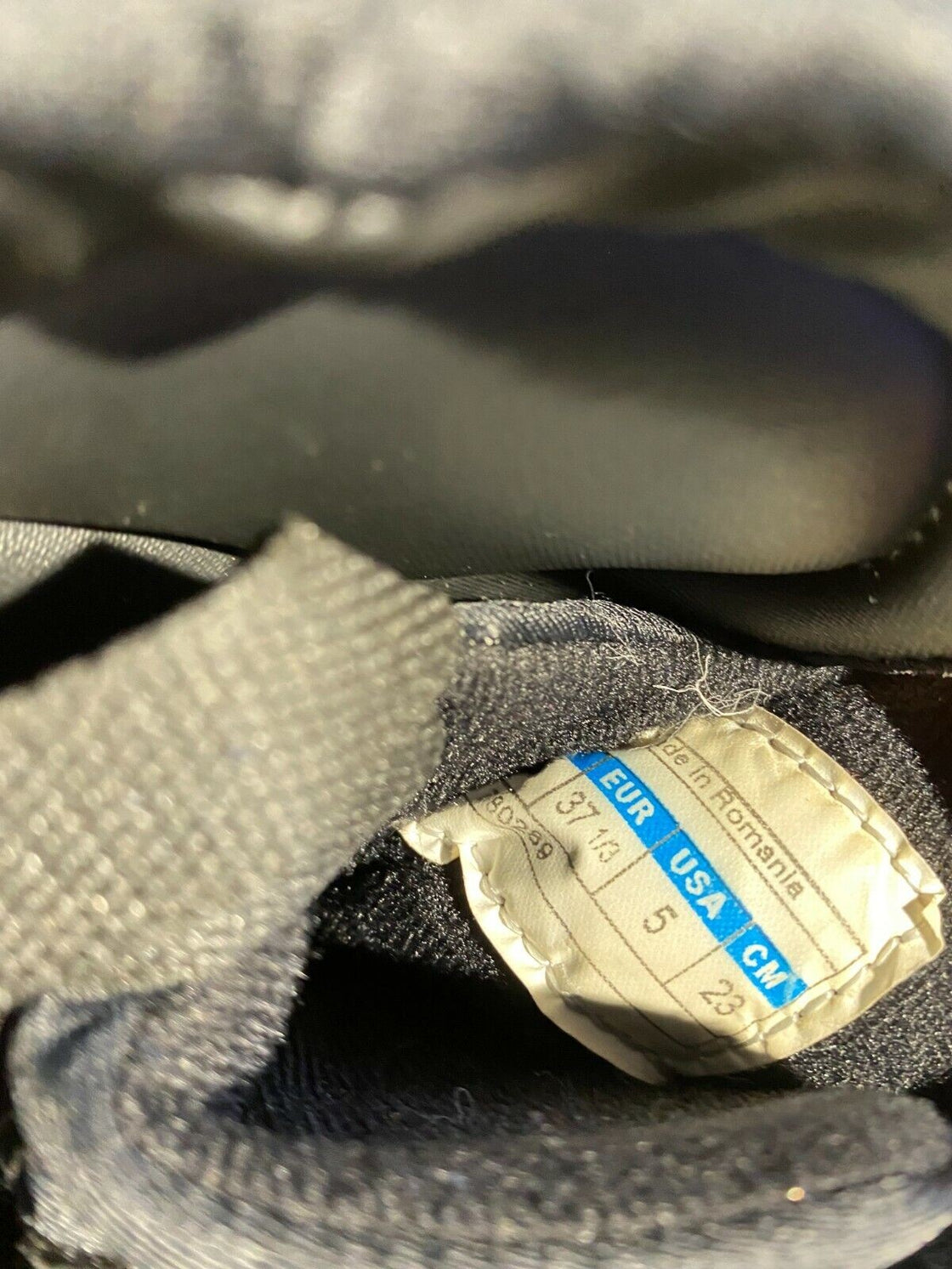 Salomon Cross Country Ski Boots Size EU37 1/3 US5 for SNS Profil 2431