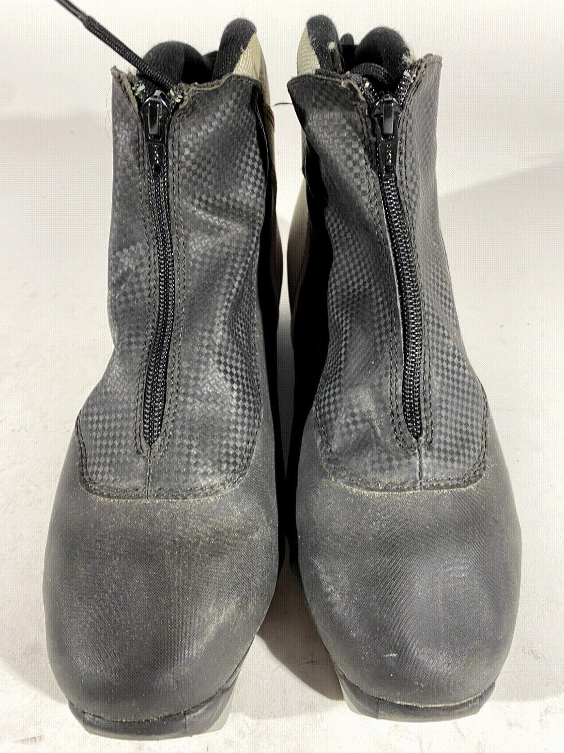 Alpina Touring Nordic Cross Country Ski Boots Size EU43 US9.5 for NNN 625