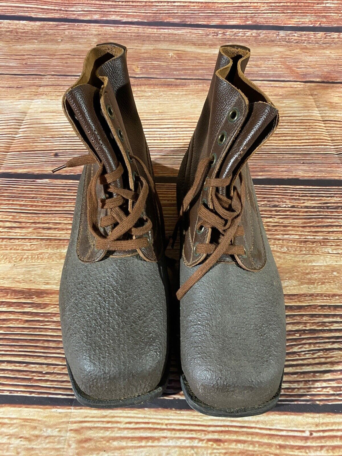 TRETORN Vintage Cross Country Ski Boot for Kandahar Cable Binding EU45 US11 KL53