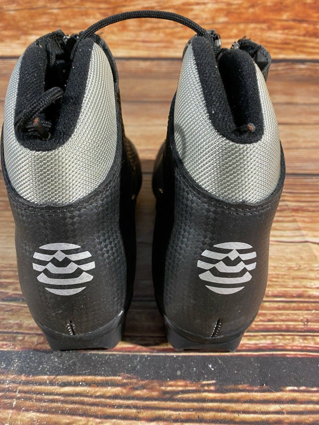 Alpina Touring Jr Nordic Cross Country Ski Boots Size EU38 US6 for NNN 682