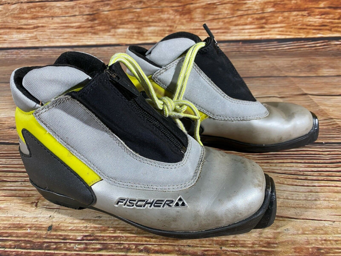Fischer Nordic Cross Country Ski Boots Size EU38 US6 SNS Profil 1578